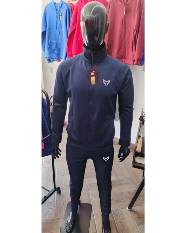 3 CONJUNTO DEPORTIVO ATHCORE